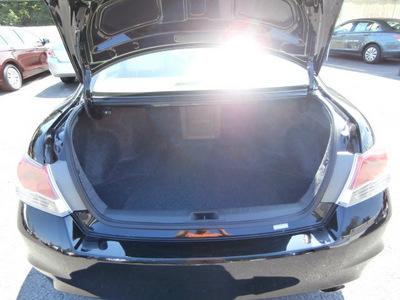 honda accord 2011 black sedan lx gasoline 4 cylinders front wheel drive automatic 13502