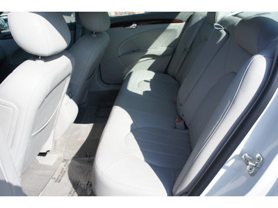buick lucerne 2011 white sedan cxl flex fuel 6 cylinders front wheel drive automatic 99336