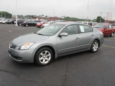 nissan altima 2009 gray sedan gasoline 4 cylinders front wheel drive automatic 19153