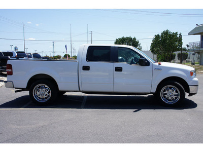 ford f 150 2007 white xlt gasoline 8 cylinders rear wheel drive automatic 78753