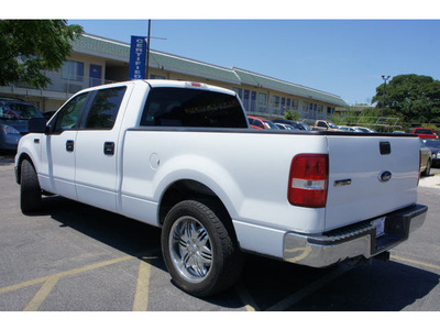 ford f 150 2007 white xlt gasoline 8 cylinders rear wheel drive automatic 78753