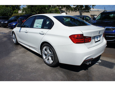 bmw 3 series 2013 white sedan 328i gasoline 4 cylinders rear wheel drive automatic 78729