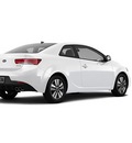kia forte koup 2013 white coupe ex gasoline 4 cylinders front wheel drive 6 speed automatic 77471