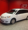 toyota sienna 2008 white van le 8 passenger gasoline 6 cylinders front wheel drive automatic 76116