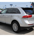 lincoln mkx 2012 silver suv gasoline 6 cylinders front wheel drive automatic with overdrive 77706
