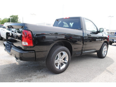 ram ram pickup 1500 2012 blk gasoline 8 cylinders 2 wheel drive 6 speed automatic 77017