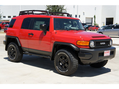 toyota fj cruiser 2012 red suv gasoline 6 cylinders 4 wheel drive automatic 78232