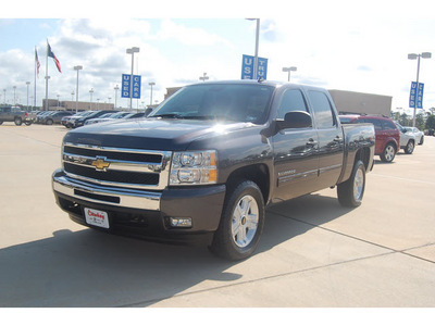 chevrolet silverado 1500 2011 dk  gray lt flex fuel 8 cylinders 4 wheel drive automatic with overdrive 77656