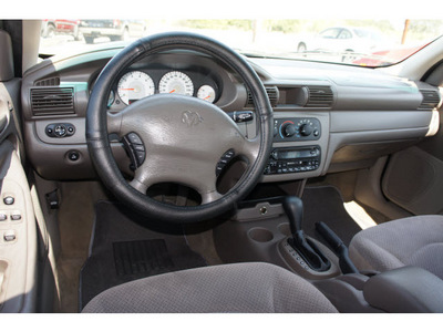 dodge stratus 2004 green sedan sxt gasoline 4 cylinders dohc front wheel drive automatic 78654