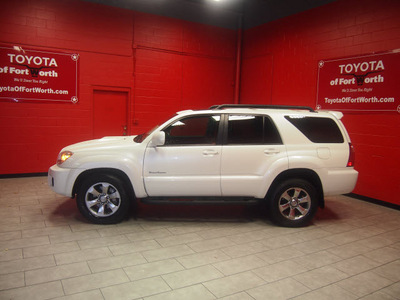 toyota 4runner 2009 white suv gasoline 6 cylinders 2 wheel drive automatic 76116