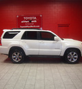 toyota 4runner 2009 white suv gasoline 6 cylinders 2 wheel drive automatic 76116