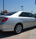 toyota camry 2012 silver sedan xle gasoline 4 cylinders front wheel drive automatic 76011
