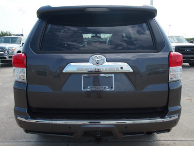 toyota 4runner 2011 gray suv sr5 gasoline 6 cylinders 2 wheel drive automatic 77521