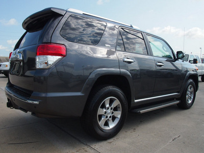 toyota 4runner 2011 gray suv sr5 gasoline 6 cylinders 2 wheel drive automatic 77521