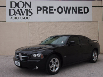 dodge charger 2010 black sedan r t gasoline 8 cylinders rear wheel drive automatic 76011