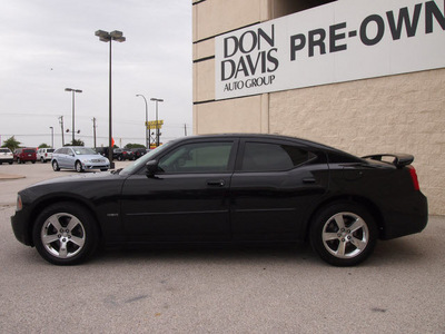 dodge charger 2010 black sedan r t gasoline 8 cylinders rear wheel drive automatic 76011