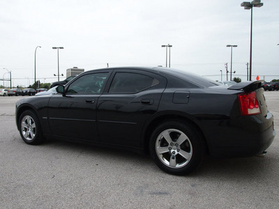 dodge charger 2010 black sedan r t gasoline 8 cylinders rear wheel drive automatic 76011