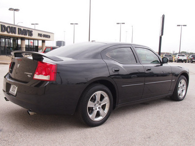 dodge charger 2010 black sedan r t gasoline 8 cylinders rear wheel drive automatic 76011