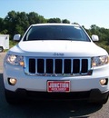 jeep grand cherokee 2013 white suv laredo gasoline 6 cylinders 4 wheel drive automatic 44024