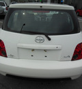 scion xa 2005 white hatchback gasoline 4 cylinders front wheel drive automatic 34788