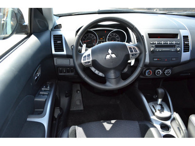 mitsubishi outlander 2012 black se gasoline 4 cylinders front wheel drive automatic 76903