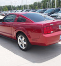 ford mustang 2008 red coupe v6 deluxe gasoline 6 cylinders rear wheel drive automatic 77304