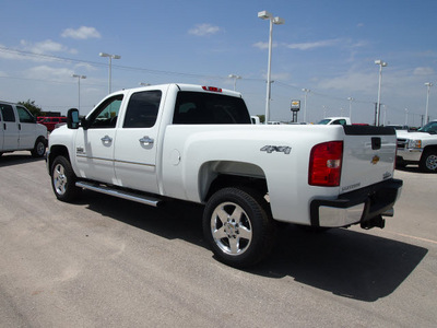 chevrolet silverado 2500hd 2012 white lt diesel 8 cylinders 4 wheel drive automatic 78009