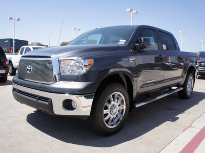 toyota tundra 2012 gray grade flex fuel 8 cylinders 4 wheel drive automatic 76053