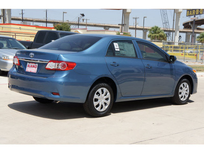 toyota corolla 2012 blue sedan l gasoline 4 cylinders front wheel drive automatic 78232