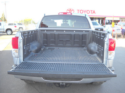 toyota tundra 2011 silver sr5 gasoline 8 cylinders 2 wheel drive automatic 79925