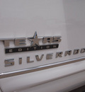 chevrolet silverado 1500 2010 white pickup truck lt flex fuel 8 cylinders 2 wheel drive automatic 76049