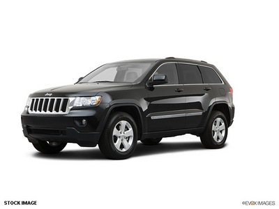 jeep grand cherokee 2013 suv gasoline 6 cylinders 2 wheel drive 5 speed automatic 77338