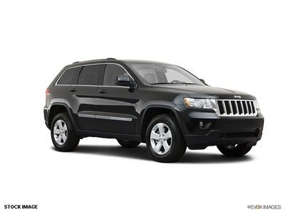 jeep grand cherokee 2013 suv gasoline 6 cylinders 2 wheel drive 5 speed automatic 77338