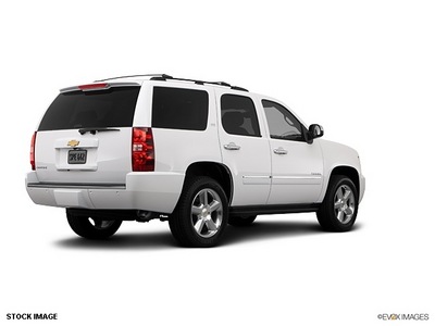 chevrolet tahoe 2013 suv flex fuel 8 cylinders 2 wheel drive not specified 75087
