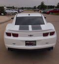 chevrolet camaro 2012 white coupe lt gasoline 6 cylinders rear wheel drive automatic 76049