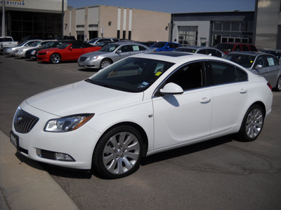 buick regal 2011 white sedan cxl gasoline 4 cylinders front wheel drive automatic 79925