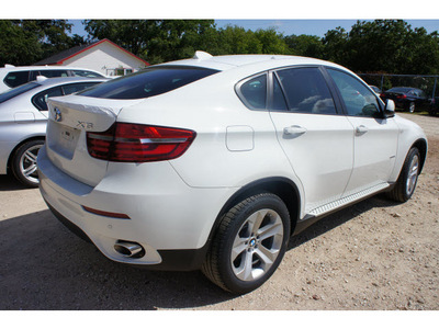 bmw x6 2013 white suv xdrive35i gasoline 6 cylinders all whee drive automatic 78729