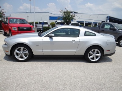 ford mustang 2010 silver coupe gasoline 8 cylinders rear wheel drive manual 77388