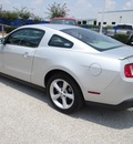 ford mustang 2010 silver coupe gasoline 8 cylinders rear wheel drive manual 77388