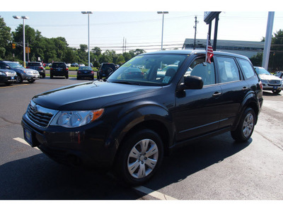 subaru forester 2009 dark gray suv 2 5 x gasoline 4 cylinders all whee drive automatic 07701