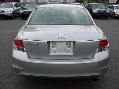 honda accord 2009 silver sedan ex 4 cylinders automatic 06019