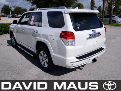 toyota 4runner 2012 white suv sr5 gasoline 6 cylinders 2 wheel drive automatic 32771