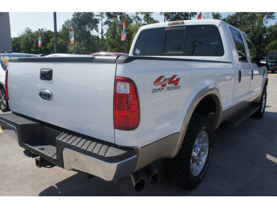 ford f 250 super duty 2008 white lariat 8 cylinders automatic 77338