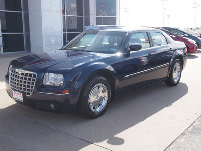 chrysler 300 2006 blue sedan touring 6 cylinders automatic with overdrive 77802