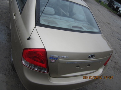 kia spectra