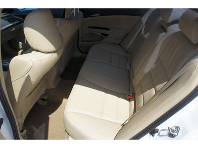 honda accord 2012 white sedan se gasoline 4 cylinders front wheel drive automatic 78505