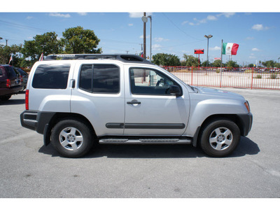 nissan xterra 2006 silver suv 6 cylinders automatic 78224