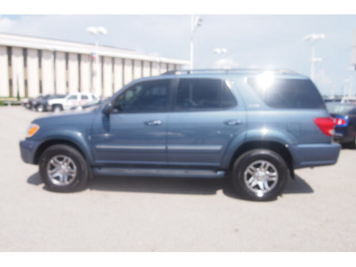 toyota sequoia 2005 blue suv sr5 8 cylinders automatic 77074