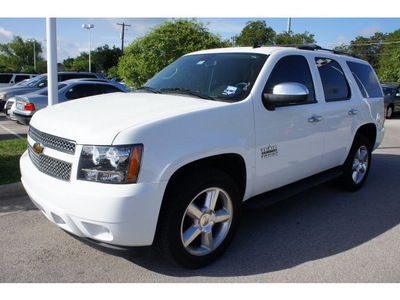 chevrolet tahoe 2011 white suv ls 8 cylinders automatic 78729