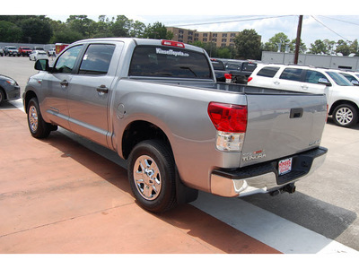 toyota tundra 2010 silver grade flex fuel 8 cylinders 4 wheel drive automatic with overdrive 77706